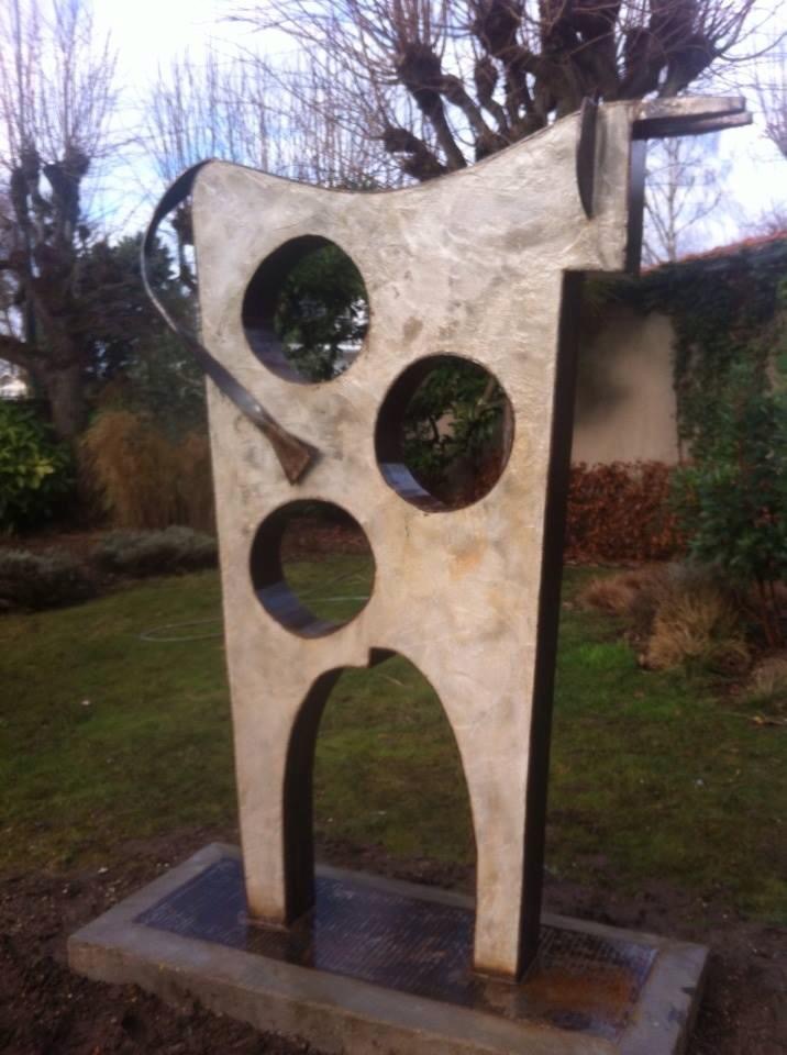 Œuvre 8 — sculpture de Maria Fontes